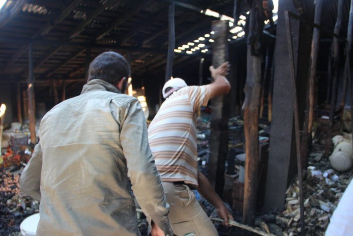Bingöl'de iki kardeşin evinde yangın çıktı