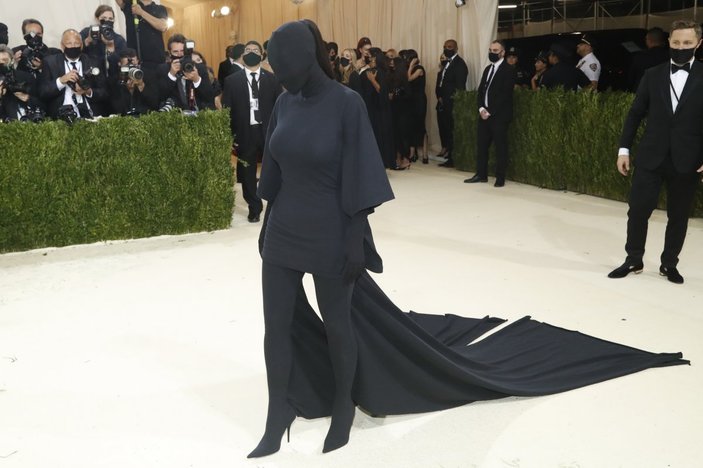 Kim Kardashian MET Gala'daki kostümüyle ilgili konuştu