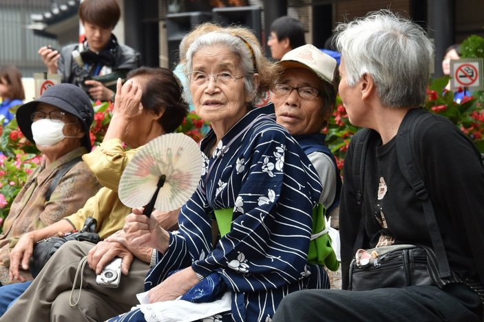 Japonya'nın yaşlı nüfusu 220 bin arttı