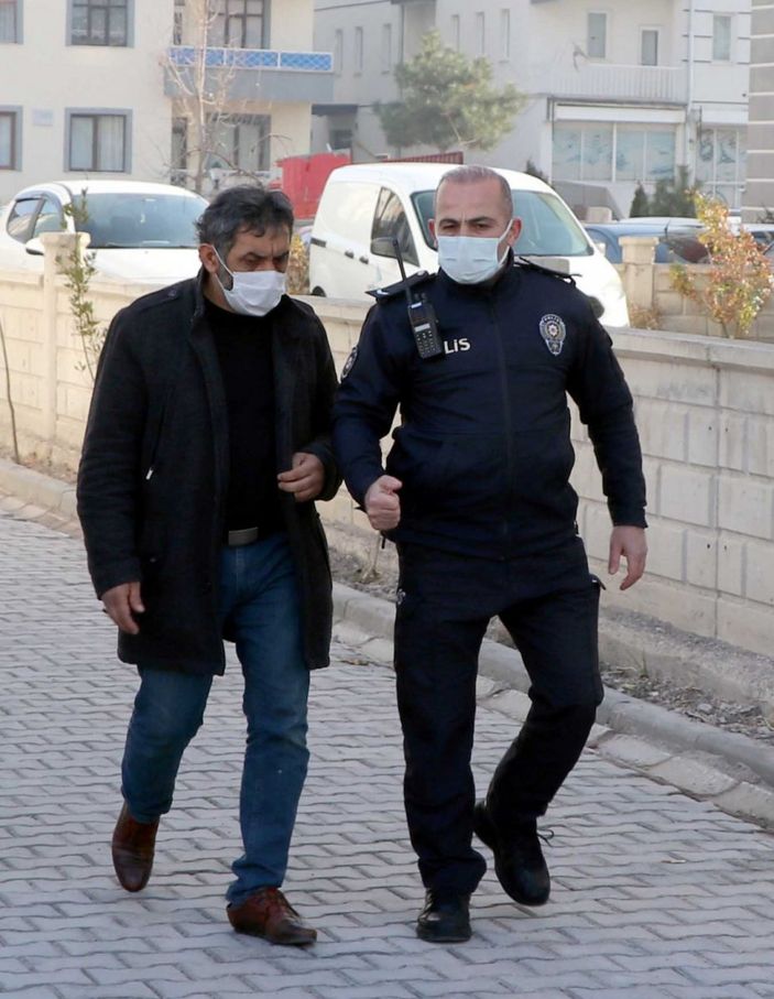 d Kayseri’de eşini eve kilitleyip altınını alan kocaya, 11 yıl hapis