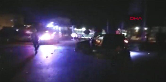 Gaziantep’te 2 otomobil kavşakta çarpıştı: 2 yaralı