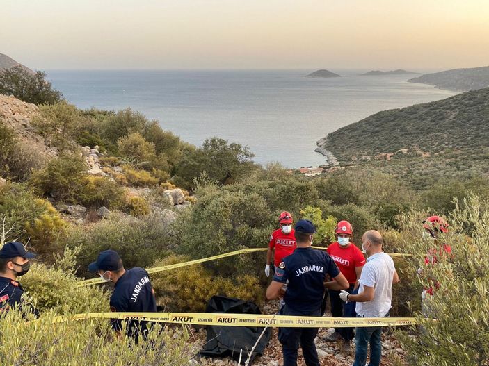 d Antalya'da Rus kadın yürüyüş yaparken öldü