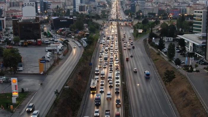 İstanbul’da trafik: Bazı noktalar kilit