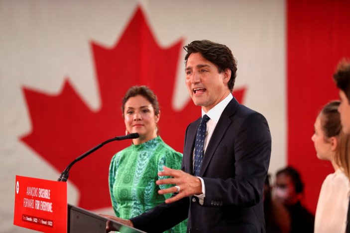 Kanada'da seçimin kazananı Justin Trudeau