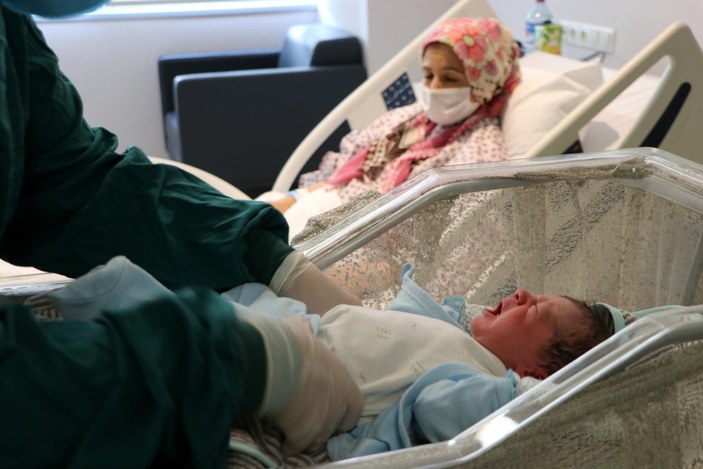 Ankara'da hastanede yatan 33 gebe hastadan 32'si aşısız