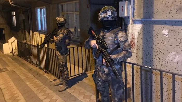 İstanbul’da terör örgütü DHKP/C‘ye operasyon: 8 gözaltı