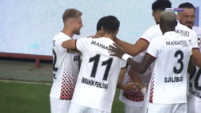 Muhammet Demir Süper Lig tarihinin en erken golünü attı