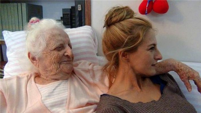 Canan Ergüder'in canlandırdığı 'Sadan Hanım' kimdir? Sadan Ünüvar'ın hayatı