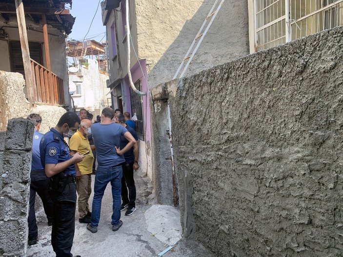 Adana'da polisten kaçarken kuzen katili oldu