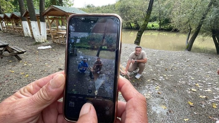 Düzce'de çaya olta atan adam 51 kiloluk yayın balığı yakaladı