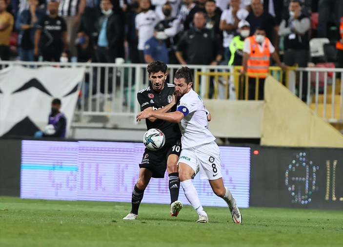 Beşiktaş, Altay'a mağlup oldu