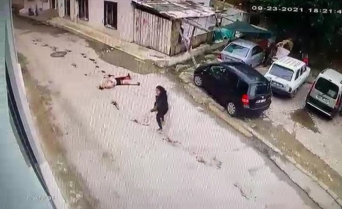 Amasya’da ağabeyi bıçakladı, sokakta kanlar içinde yere yığıldı