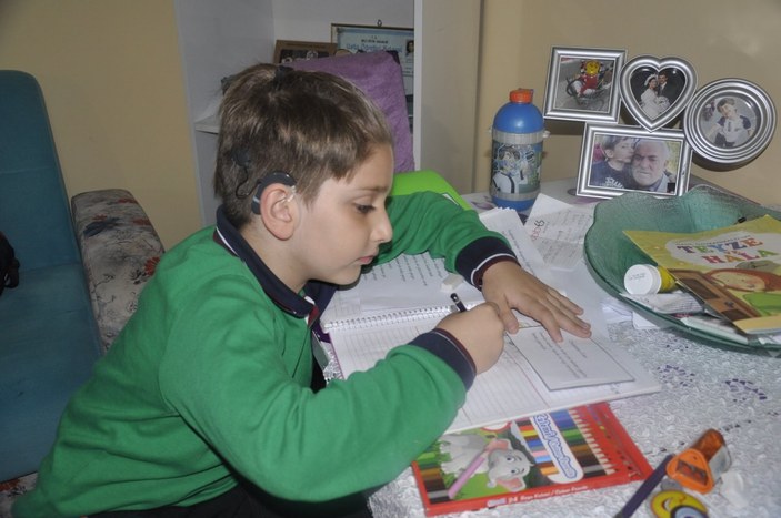 Eskişehir'de engelli çocuğuna cihaz almak isteyen baba, sosyal medyada dolandırıldı