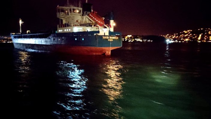 Türk ve Rus bandralı iki kuru yük gemisi çarpıştı