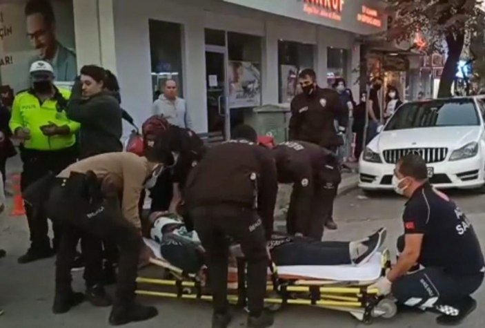 Bursa'da elektrikli bisiklet ile otomobil çarpıştı