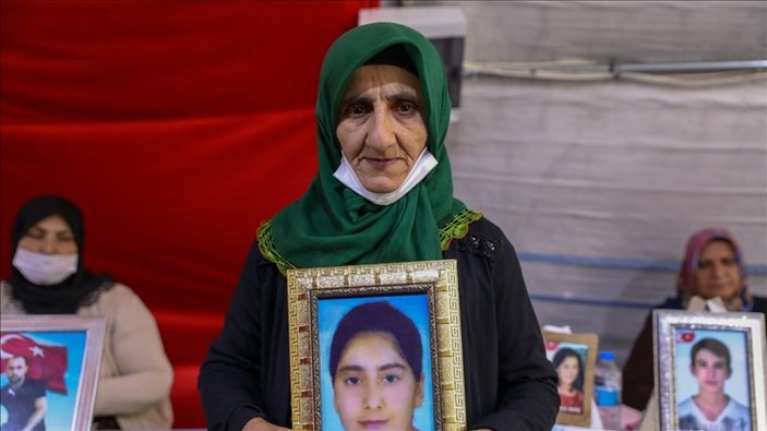 Diyarbakır annesi Koç: 8 sene boyunca evimde taziye var, her gün ağlamak var