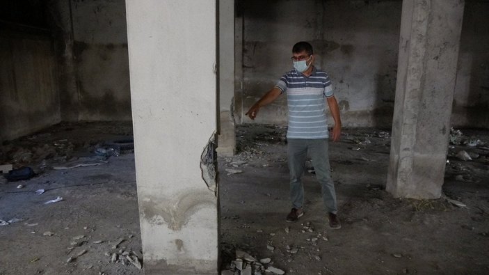 Sultangazi’de, 150 kişinin yaşadığı binanın kolonlarını keserken yakalandılar