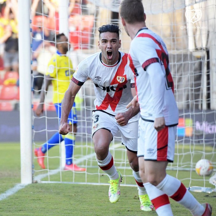 Radamel Falcao haftanın golcüsü seçildi