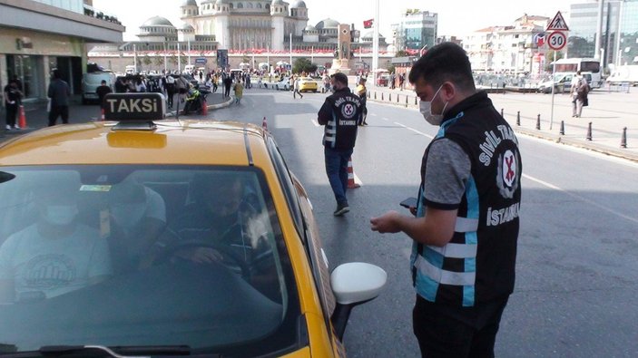 Taksim'de taksiciden 'uzak mesafe' bahanesi