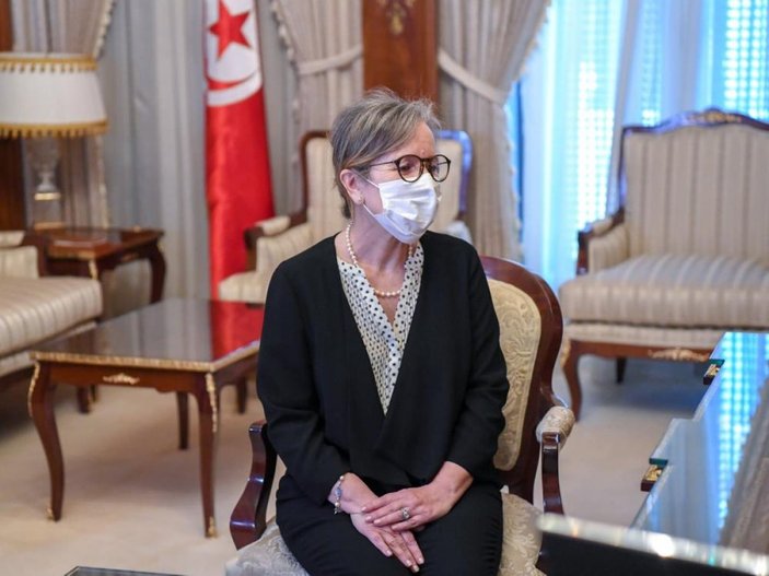Tunus'un ve Arap dünyasının ilk kadın başbakanı Necla Buden, yeni kabineyi açıkladı