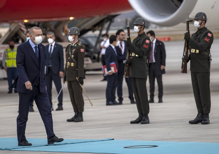 Cumhurbaşkanı Erdoğan, Rusya'dan döndü