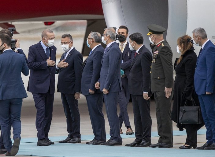 Cumhurbaşkanı Erdoğan, Rusya'dan döndü