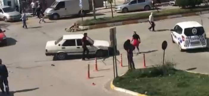 Zonguldak'ta tartıştığı kadının üzerine otomobilini sürdü