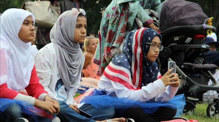 ABD'de her 3 Müslümandan 2’si İslam karşıtı davranış mağduru