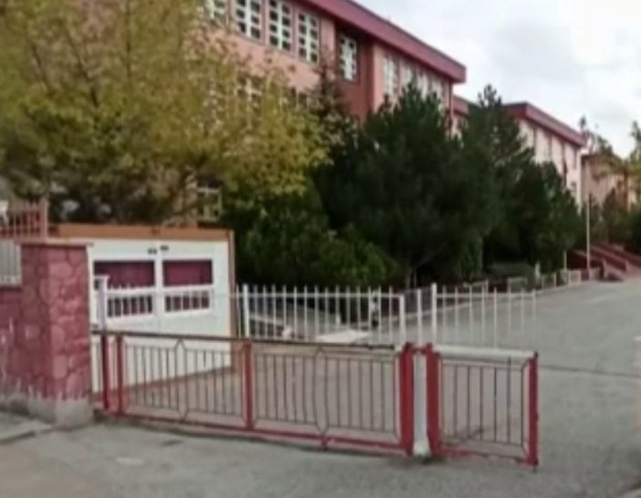 Ankara’da temizlik görevlisinin öğrencileri taciz ettiği iddia edildi