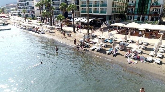 Marmaris yabancı turistleri ağırlamaya devam ediyor