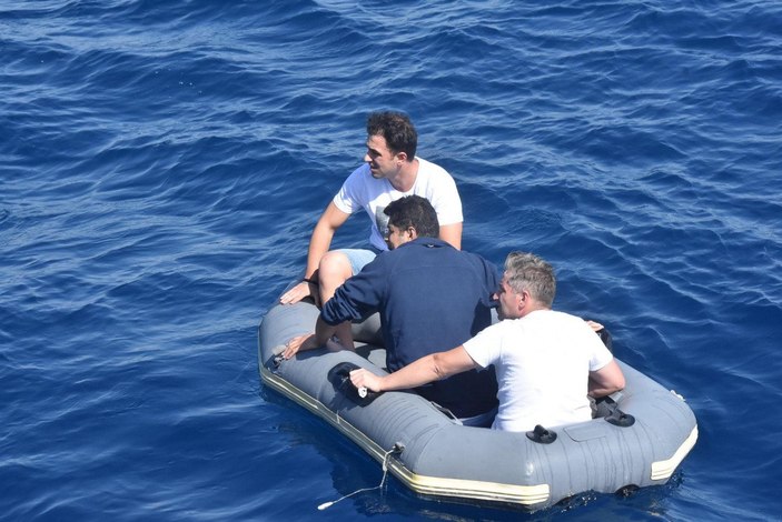 Aydın'da lastik botla bulunan şahısların FETÖ'den arandığı belirlendi
