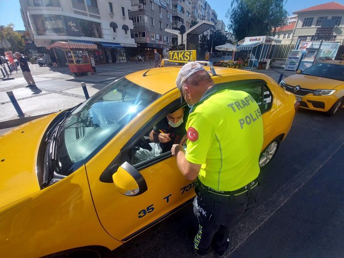 İzmir'de sivil polislerden taksi denetimi: 18 şoföre ceza kesildi