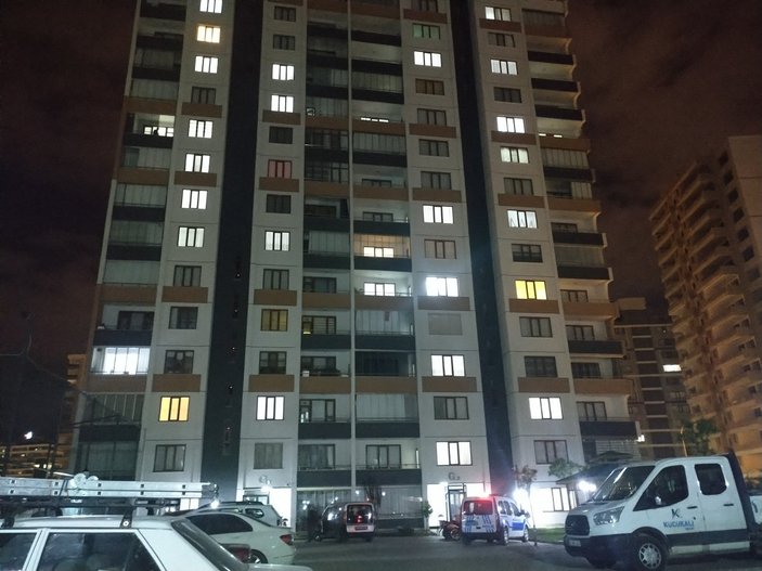 Konya'da 6'ıncı kattan düşen genç yaşamını yitirdi