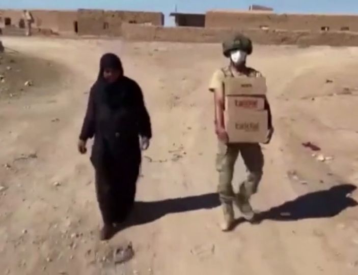 Mehmetçikten Suriye'de yardım eli