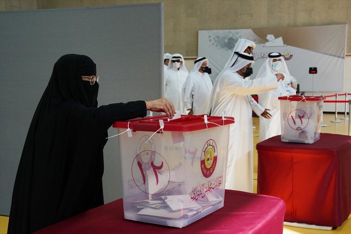 Katar'da ilk seçim heyecanı bugün başladı