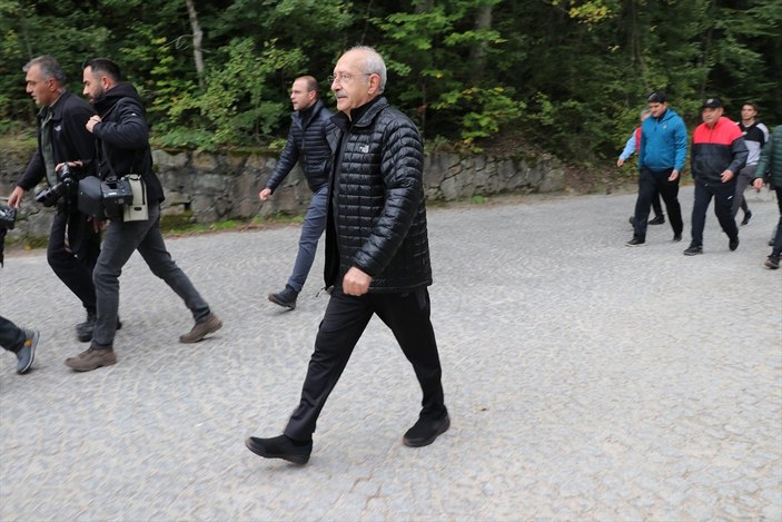 Kemal Kılıçdaroğlu, Abant Gölü'nde yürüyüş yaptı