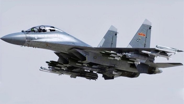 Çin'e ait savaş uçakları Tayvan hava savunma sahasına girdi