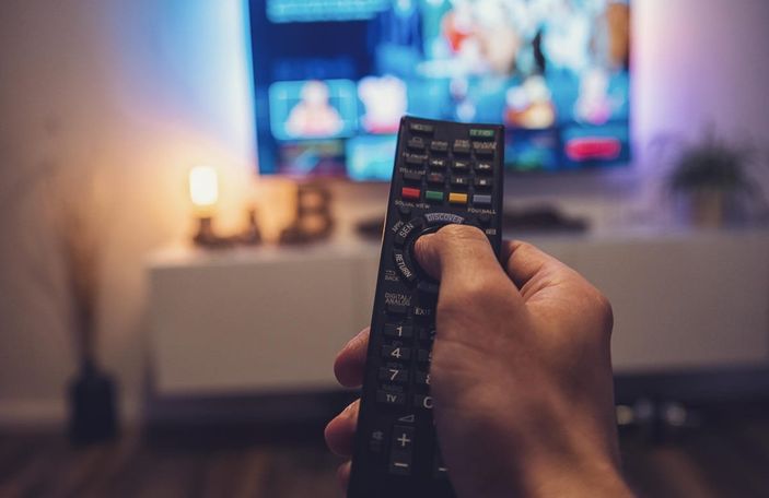 4 Ekim 2021 Pazartesi TV yayın akışı: Bugün televizyonda neler var?