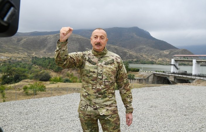 İlham Aliyev'den İran'a işimize karışmayın tepkisi
