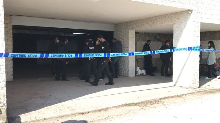 Düzce'de kargo görevlisi asansör boşluğuna düştü