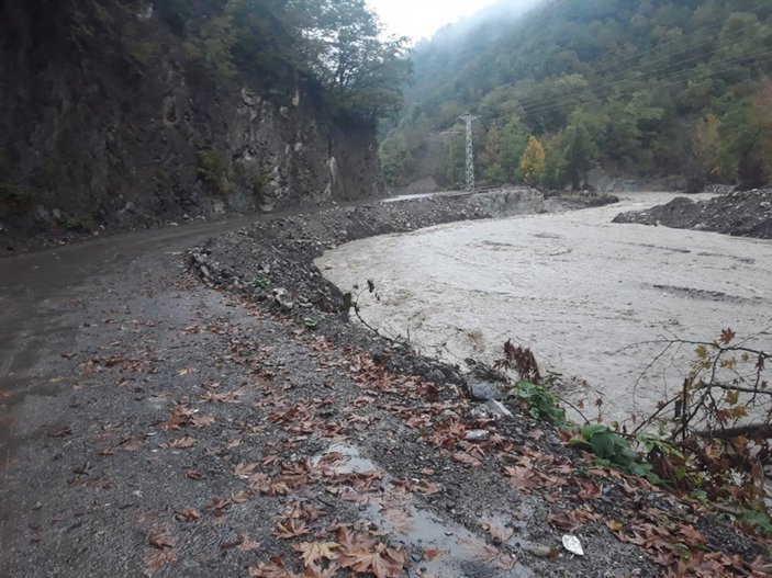 Kastamonu'da sel: Bazı köylere ulaşım kesildi