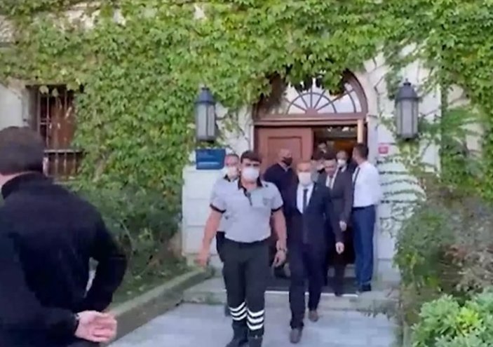 Boğaziçi Üniversitesi'nde gözaltına alınanlardan 2'si tutuklandı