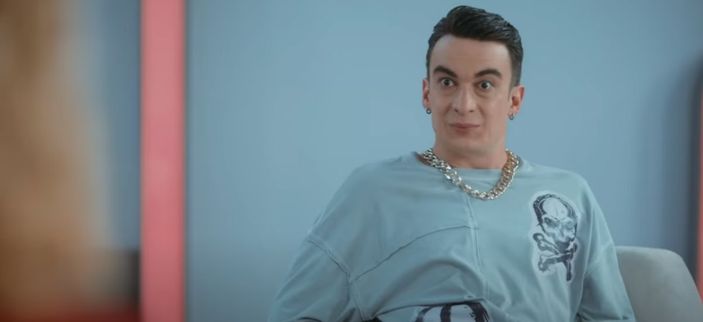 Açelya Topaloğlu 'Nalan' ile herkesi gülme krizine sokacak! İşte ilk tanıtım