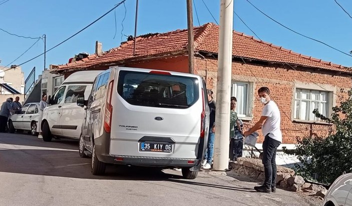 İzmir'de 96 yaşındaki annesini başını taşla ezerek öldüren zanlı, tutuklandı