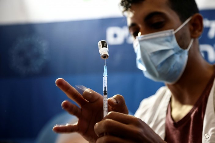 İsrail'de binlerce stajyer doktor iş bırakacak