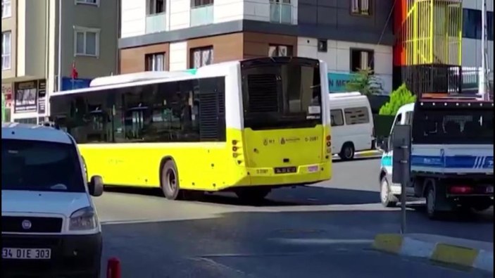 Pendik'te alışıldık manzara: İETT otobüsü yine arızalandı