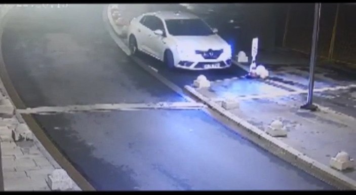Sarıyer'de, 'polis tutanağını sildireceğiz' vaadi ile para isteyen şahıslar tutuklandı