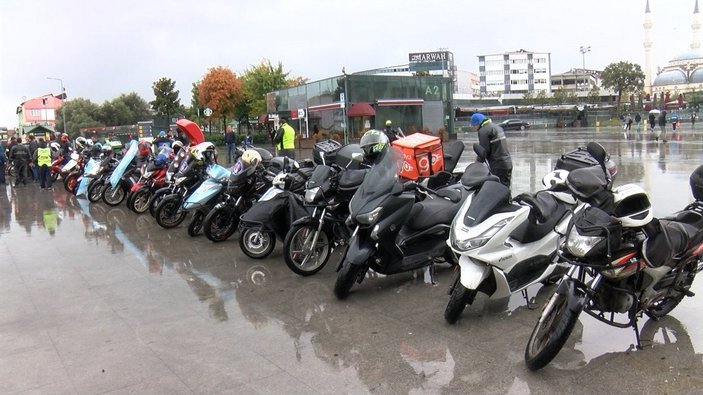 İstanbul Adliyesi önünde motokurye eylemi: Hız puanlaması kaldırılsın