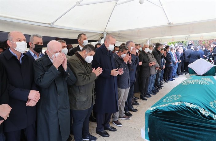 Cumhurbaşkanı Erdoğan, Ahmet Gür'ün cenazesine katıldı