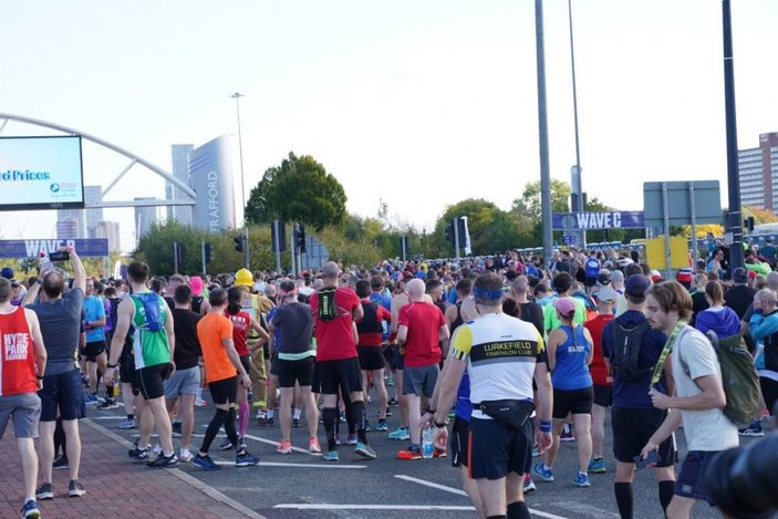 İngiltere'de koronavirüsten bu yana ilk maraton yapıldı